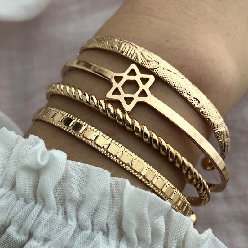 4 Stk Trendy Kreativ Guld Åbning Hjerte Stjerne Måne Design Armring Sæt Dame Armbånd Smykker