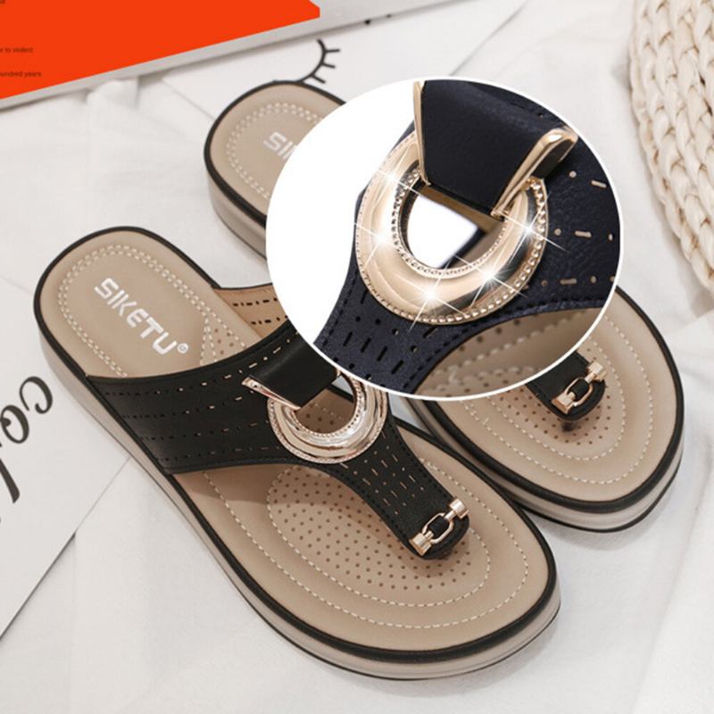 Dame Metal Decor Hollow Comfy Clip Toe Beach Casual Sandaler