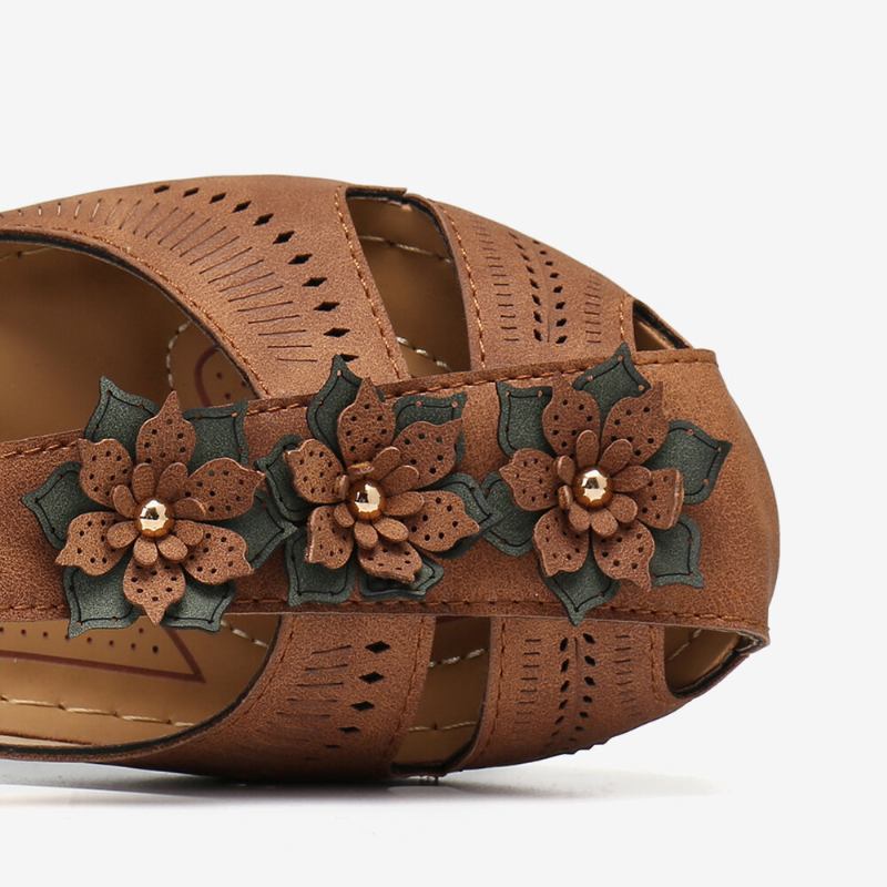 Kvinder Flower Decro Cutout Krogløkke Åndbar Casual Wedge Sandaler