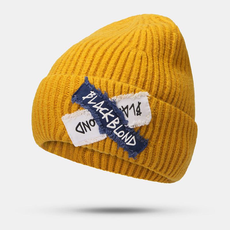 Kvinder Strikket Ensfarvet Bogstav Rå Kant Patch Flanging All-match Warm Beanie Hat