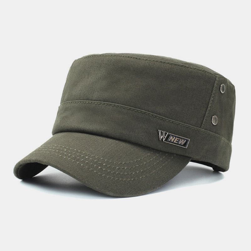 Mænd Metal Label Bred Skygge Åndbart Hul Design Army Kasket Cadet Huer Casual All-match Forår Sommer Solskygge Militær Kasket Flad Top Cap