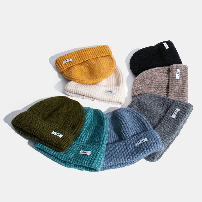 Unisex Akrylstrikket Ensfarvet Kludetiket Kuppel Alle Matchende Brimless Beanie Udlejer Kasket Kasket