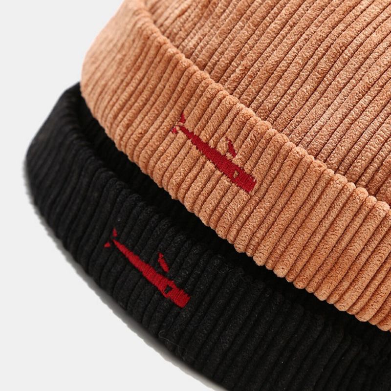 Unisex Corduroy Broderi Ensfarvet Udendørs Brimless Beanie Udlejer Kasket Skull Cap