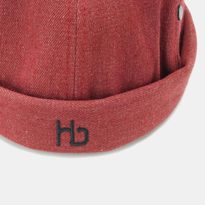 Unisex Personlighed Brimless Hatte Ensfarvet Brev Broderi Udlejer Huer Melon Huer Hip Hop Hat