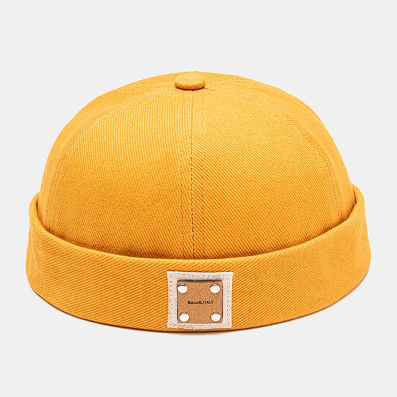 Unisex Polyester Bomuld Ensfarvet Nitte Pu Label All-match Brimless Beanie Udlejer Kasket Skull Cap