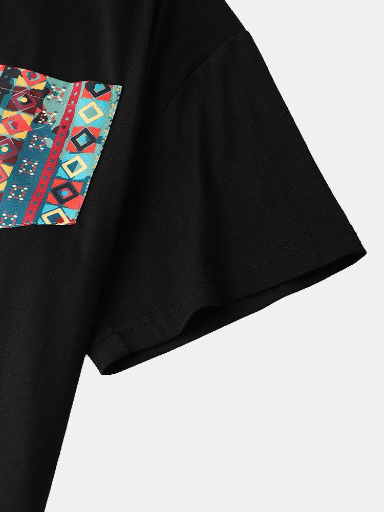 Mænds Farverige Geo Print Patched Pocket Løs T-shirts