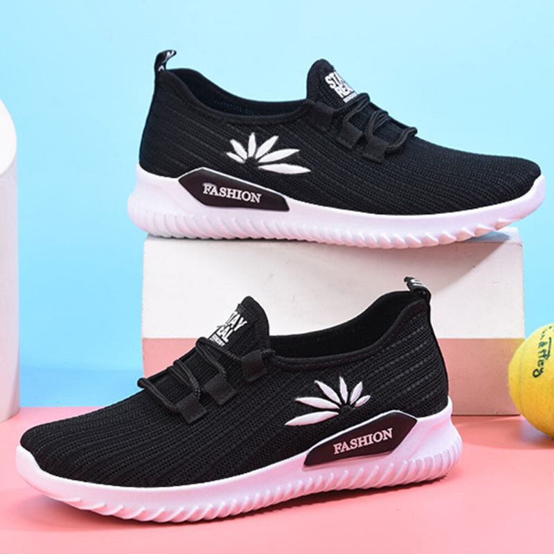 Kvinder Letvægts Komfortabel Åndbar Mesh Slip On Flade Sneakers