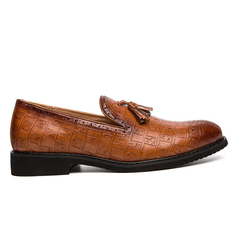 Mænd Brogue Kvast Decor Microfiber Læder Slip On Fest Formelle Sko