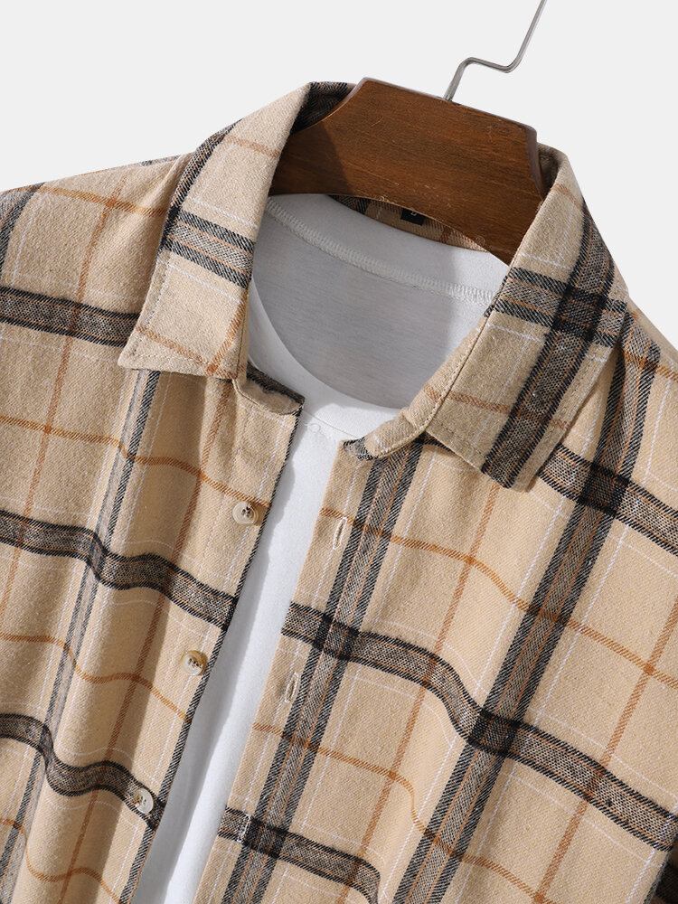 Herre Beige Plaid Essentials Work Button Down Skjorte Med Normal Pasform