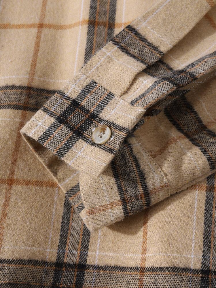 Herre Beige Plaid Essentials Work Button Down Skjorte Med Normal Pasform